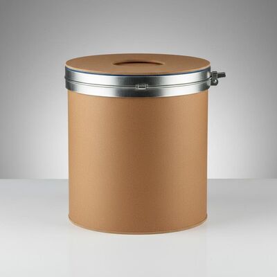 Tambour cylindrique en fibres avec couvercle serré conçu pour protéger le contenu de l'humidité et de la contamination